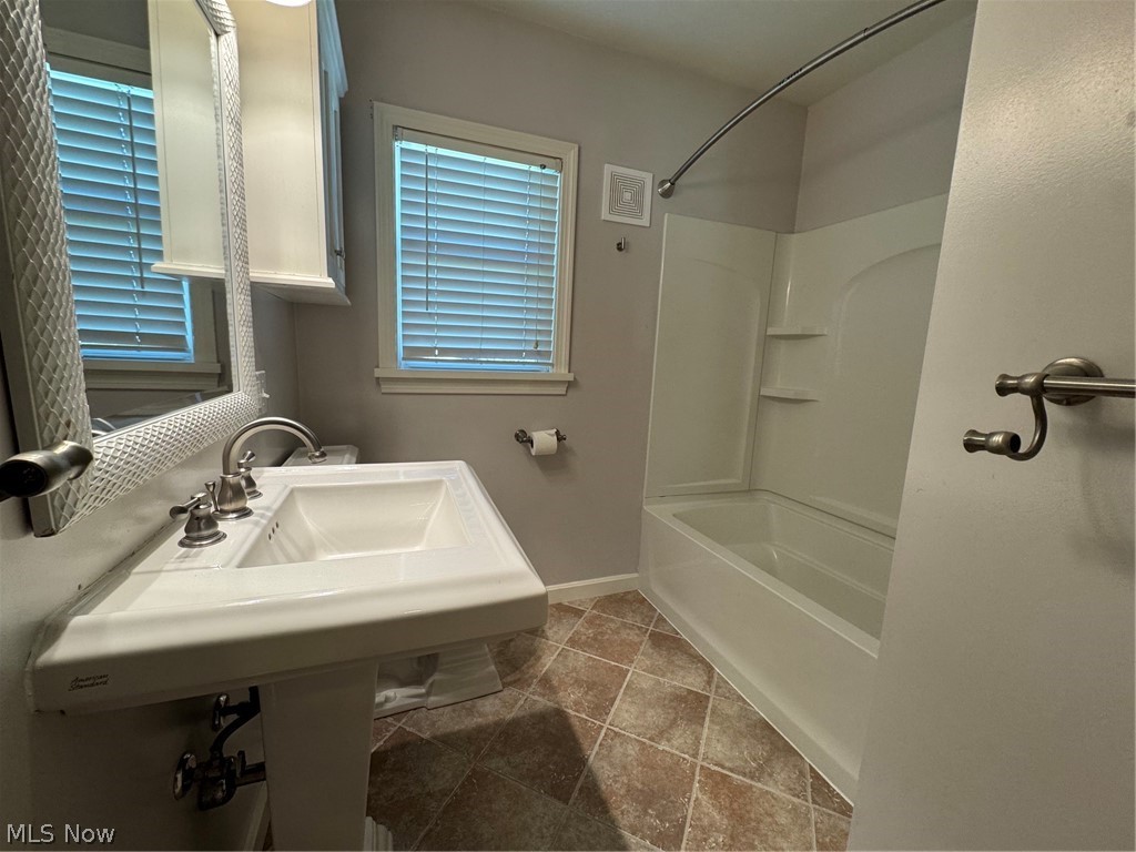 145 Anna Avenue NW Canton OH 44708