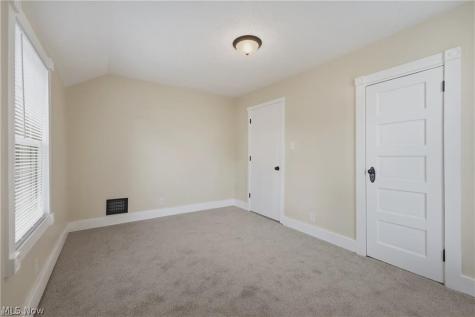 1405 Wabash Court NE Canton OH 44705