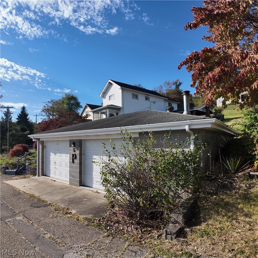 5 Crescent Road Martins Ferry OH 43935