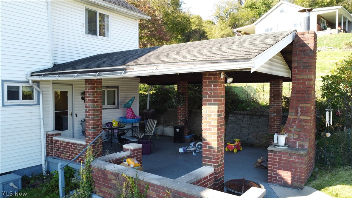 5 Crescent Road Martins Ferry OH 43935