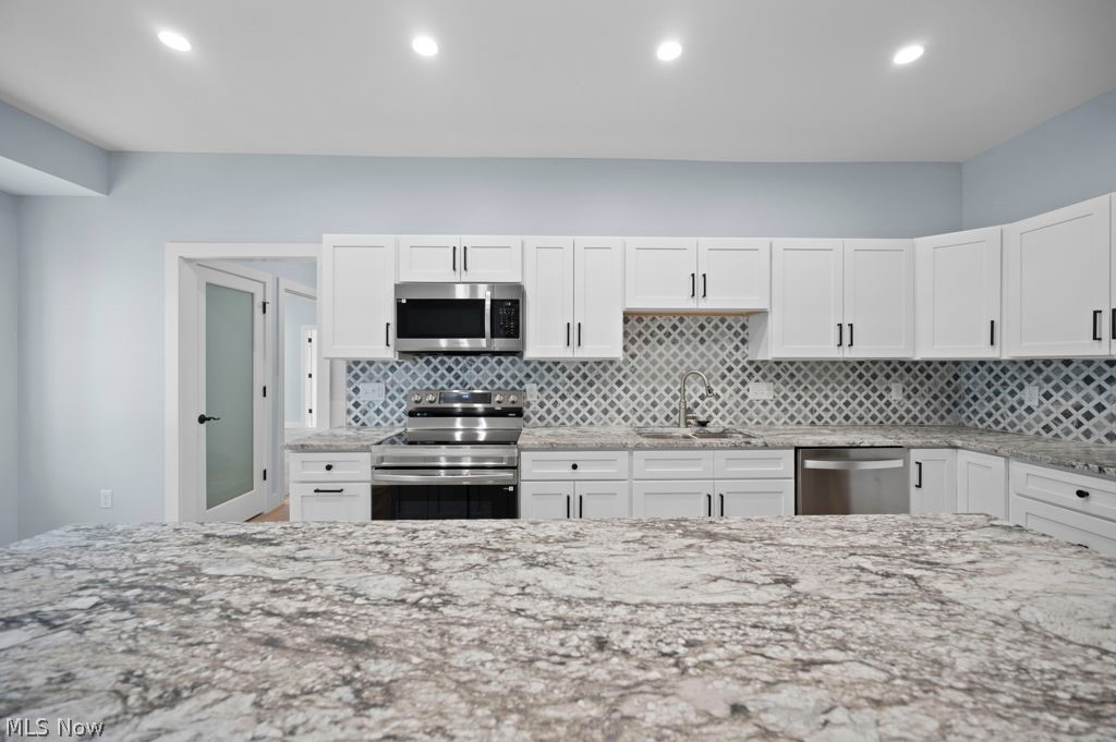 5269 Century Bay Avenue Ashtabula OH 44004