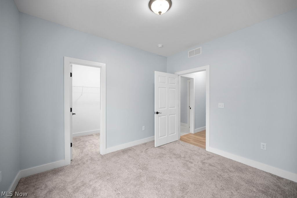 5269 Century Bay Avenue Ashtabula OH 44004