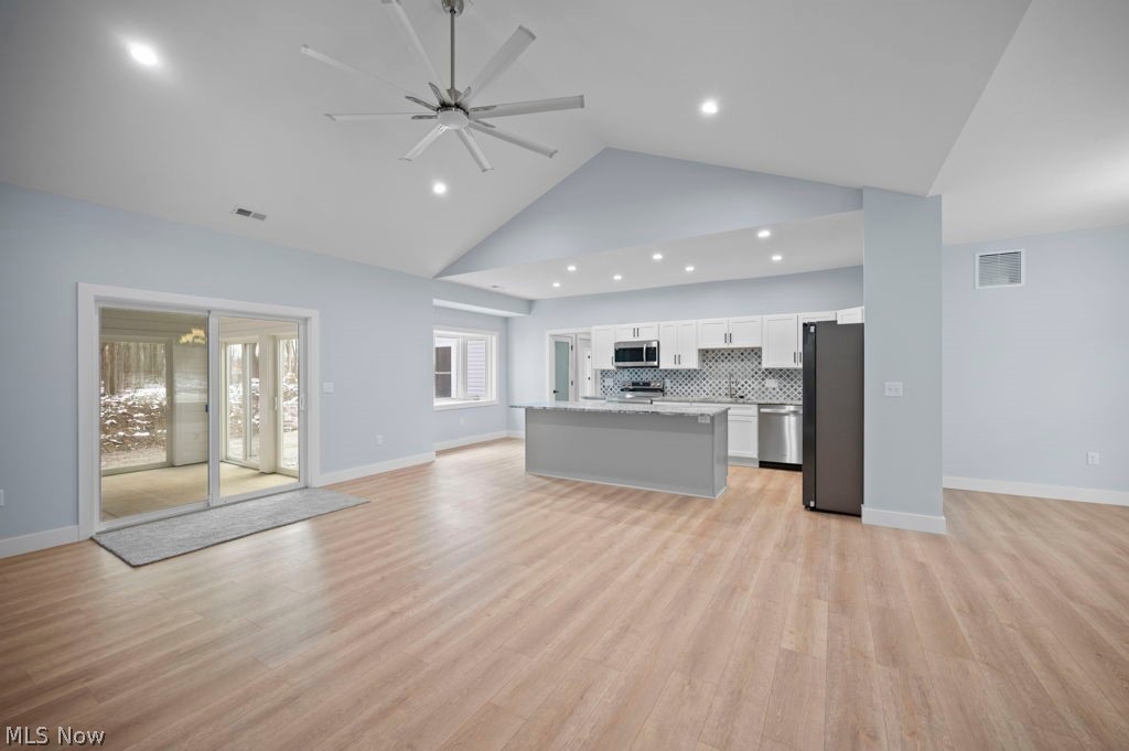 5269 Century Bay Avenue Ashtabula OH 44004