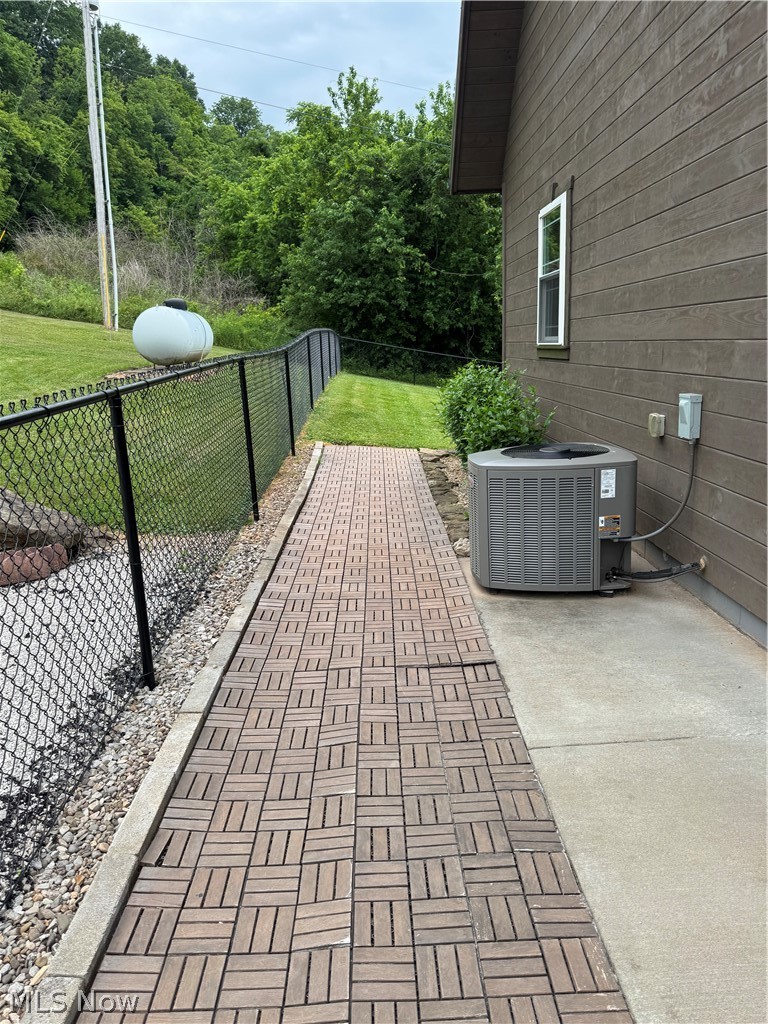 476 Browns Lane Newport OH 45768