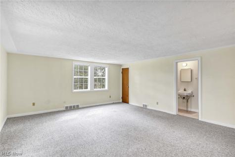 33015 Detroit Road Avon OH 44011