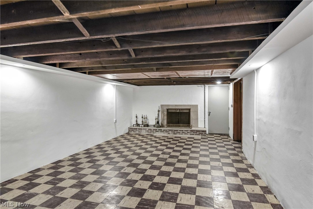 33015 Detroit Road Avon OH 44011