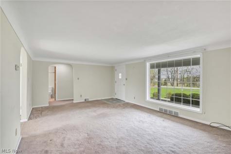33015 Detroit Road Avon OH 44011