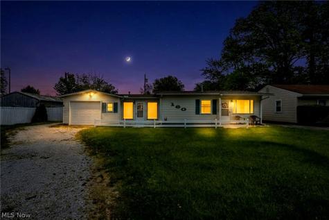 160 Boston Avenue Elyria OH 44035