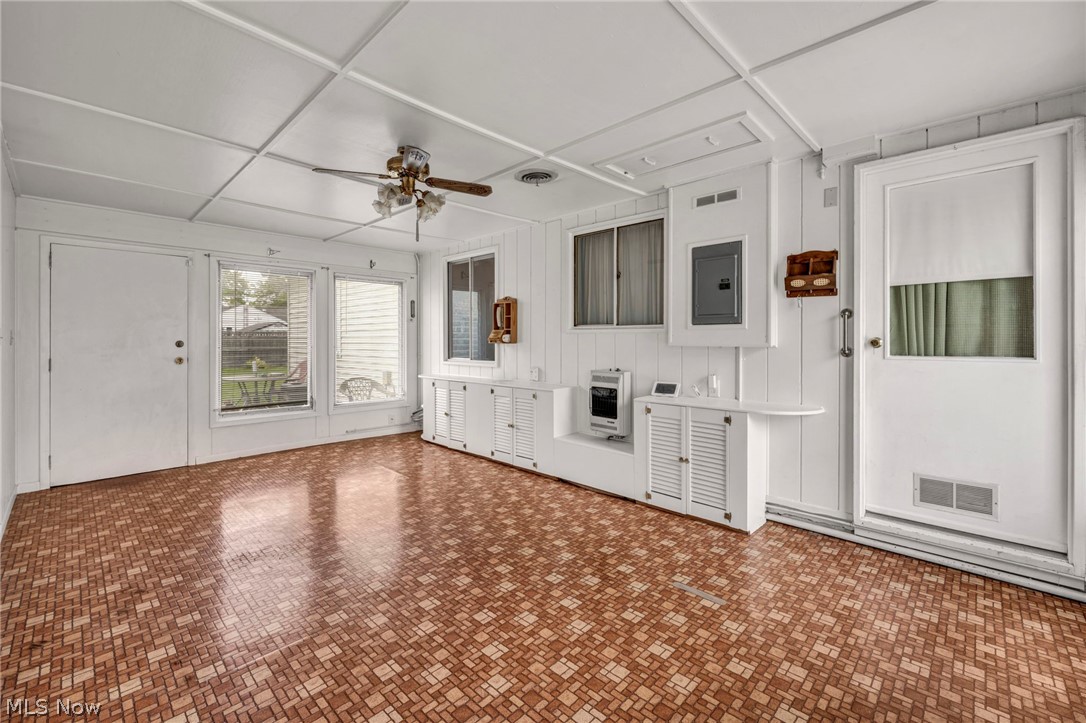 160 Boston Avenue Elyria OH 44035