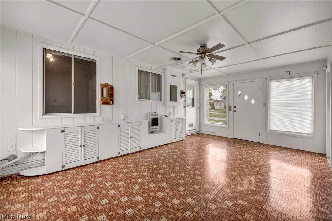 160 Boston Avenue Elyria OH 44035