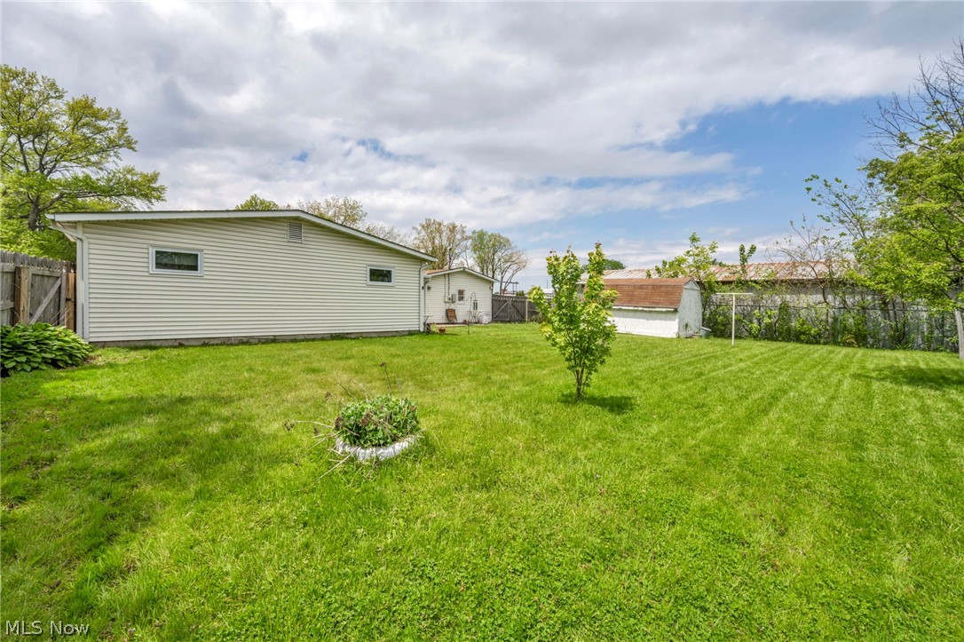 160 Boston Avenue Elyria OH 44035