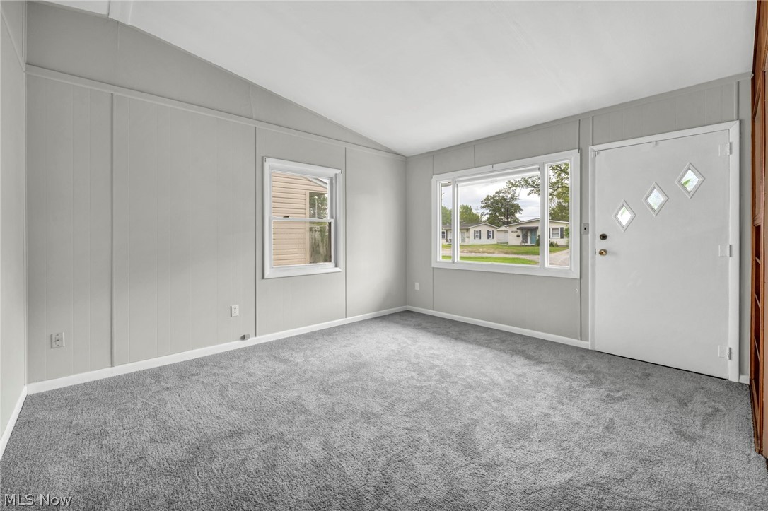 160 Boston Avenue Elyria OH 44035