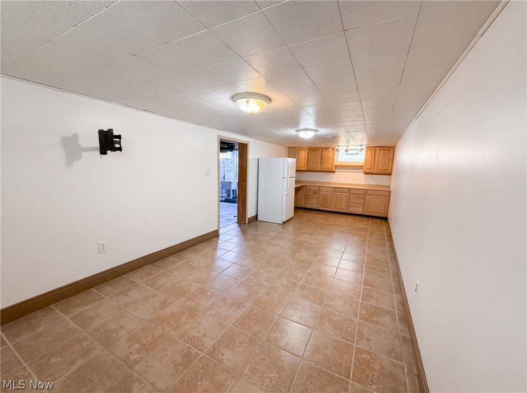 6437 Westminster Drive Cleveland OH 44129