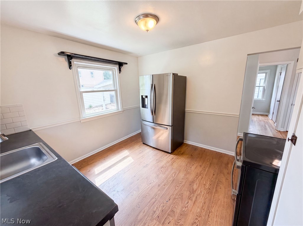 6437 Westminster Drive Cleveland OH 44129