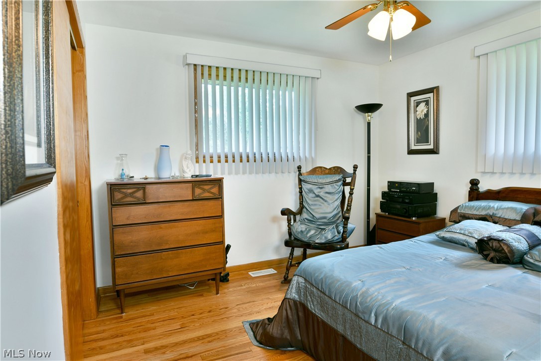 208 Broadway Avenue SE Warren OH 44484