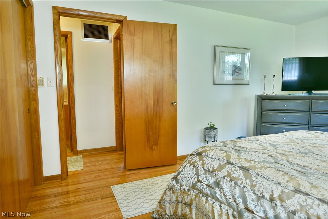 208 Broadway Avenue SE Warren OH 44484