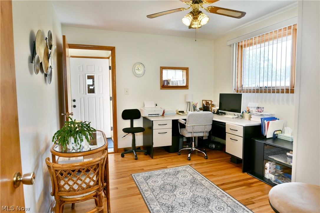 208 Broadway Avenue SE Warren OH 44484