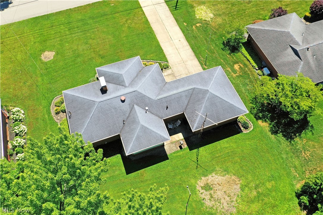 208 Broadway Avenue SE Warren OH 44484