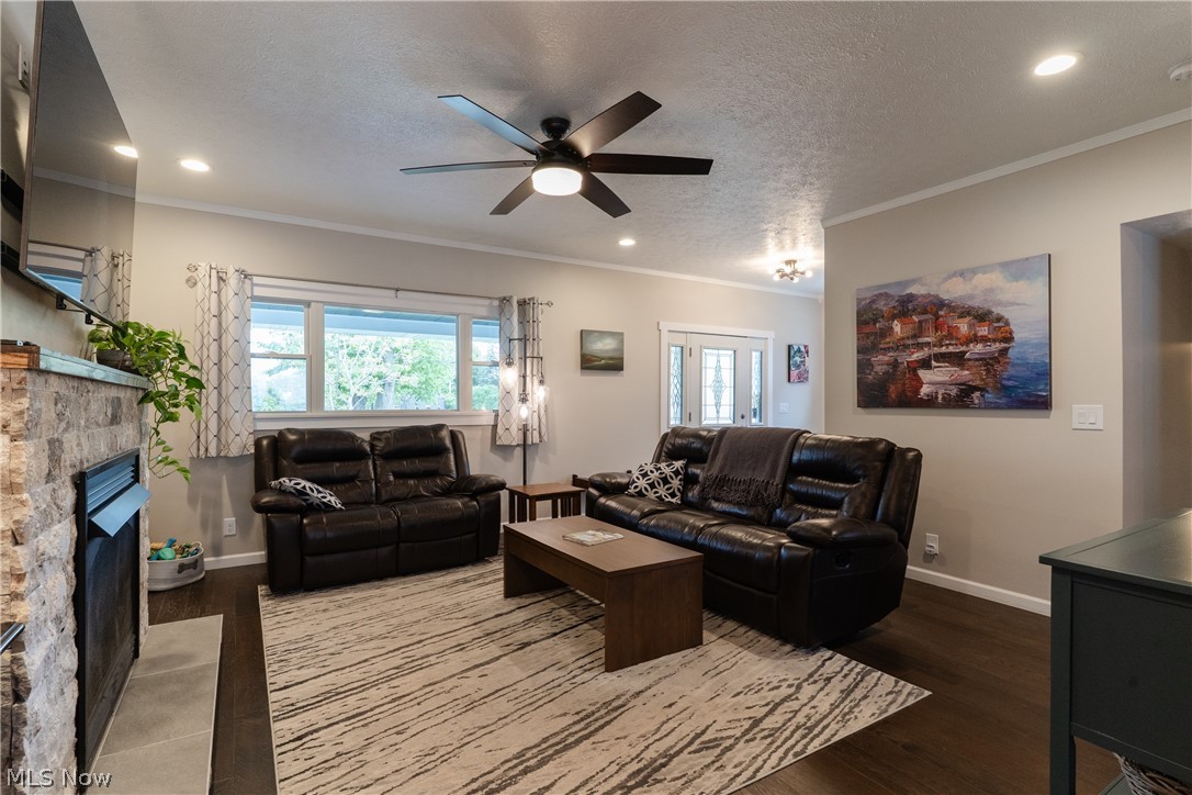 3880 Washington Park Boulevard Newburgh Heights OH 44105
