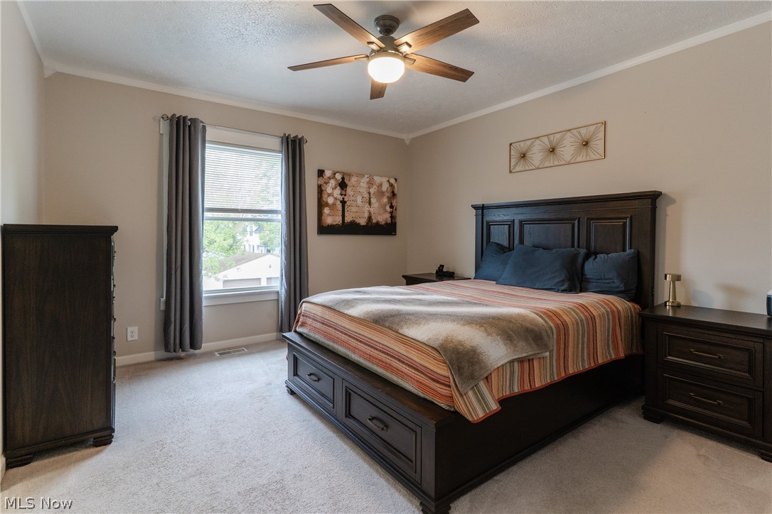 3880 Washington Park Boulevard Newburgh Heights OH 44105