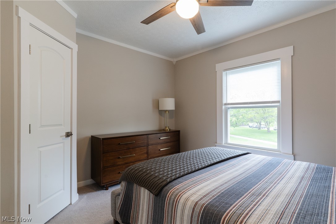 3880 Washington Park Boulevard Newburgh Heights OH 44105