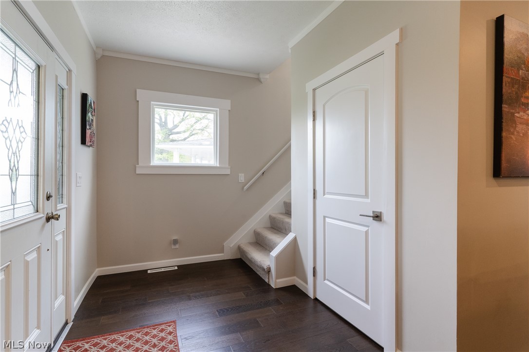 3880 Washington Park Boulevard Newburgh Heights OH 44105