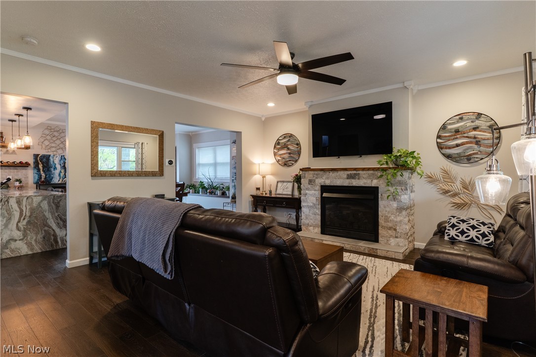 3880 Washington Park Boulevard Newburgh Heights OH 44105
