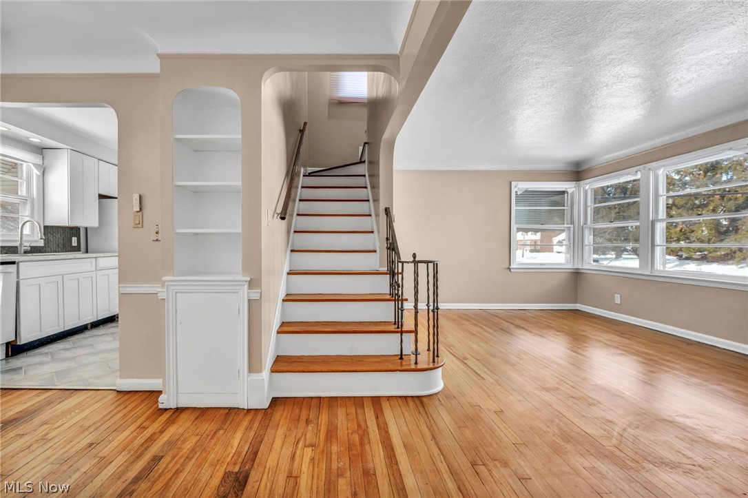 21202 Gardenview Drive Maple Heights OH 44137