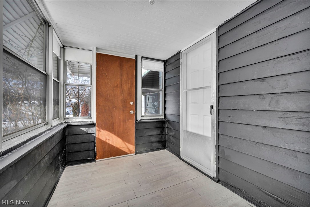 21202 Gardenview Drive Maple Heights OH 44137