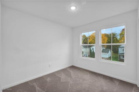 492 Douglas Street Akron OH 44307