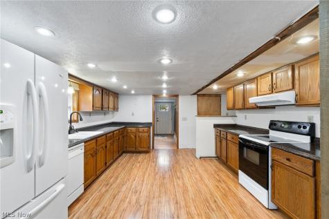 1314 Mattie Street SE Canton OH 44707