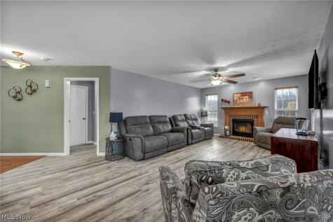 4195 Jenee Drive Lorain OH 44053