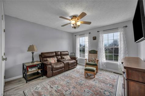 4195 Jenee Drive Lorain OH 44053