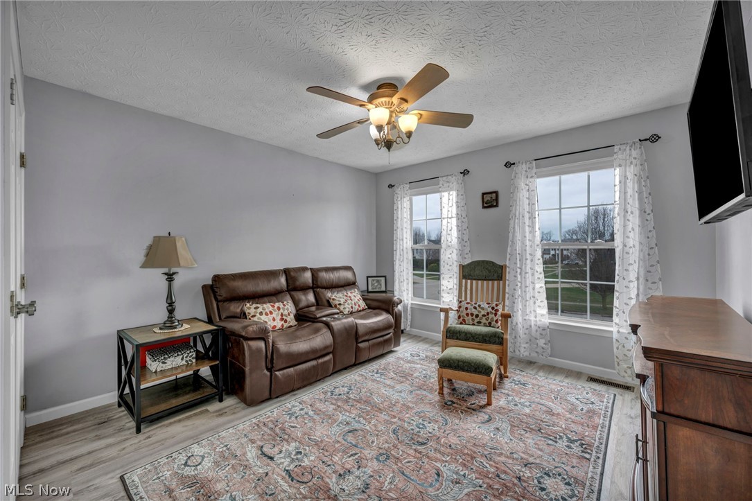 4195 Jenee Drive Lorain OH 44053