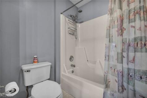 4195 Jenee Drive Lorain OH 44053