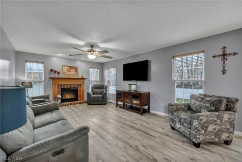 4195 Jenee Drive Lorain OH 44053