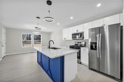 5179 Milo Avenue Maple Heights OH 44137