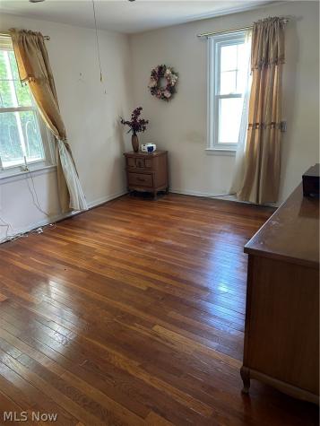41 8th Street Barberton OH 44203