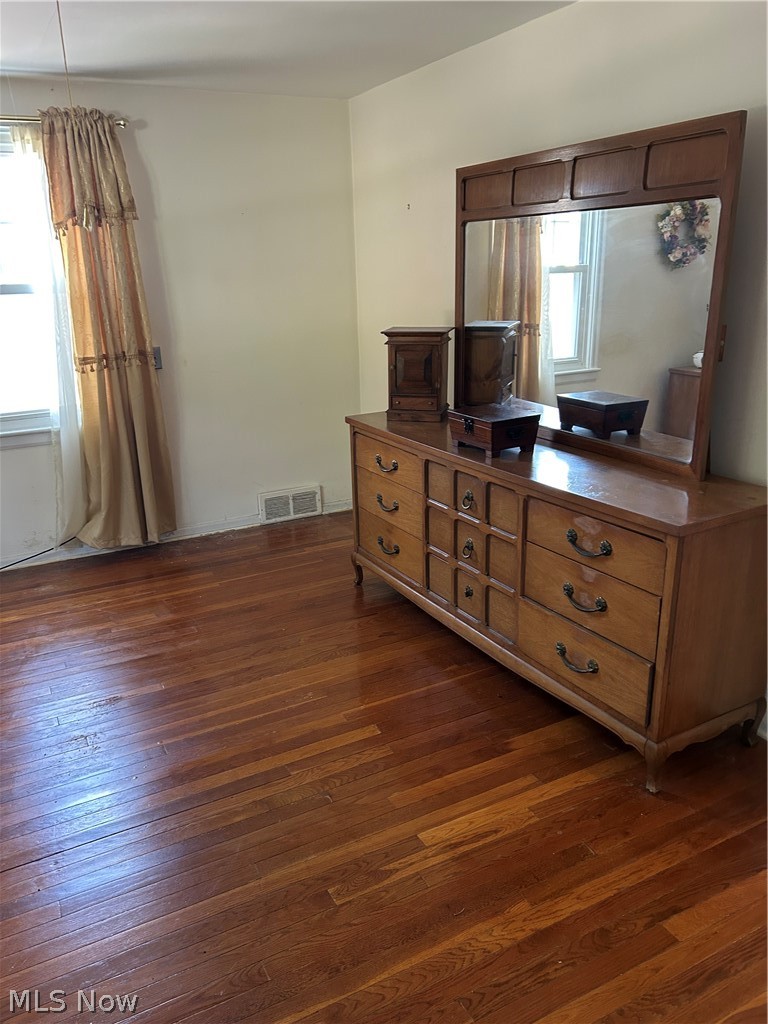 41 8th Street Barberton OH 44203