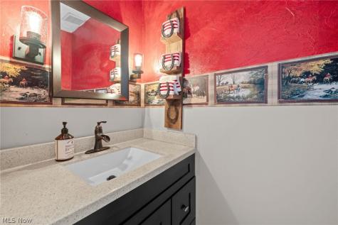 8343 Paddock Court Mentor OH 44060