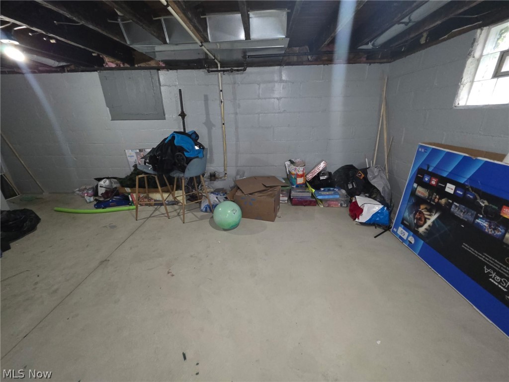 3395 W 91st Street Cleveland OH 44102