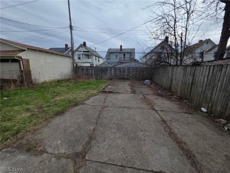 3395 W 91st Street Cleveland OH 44102