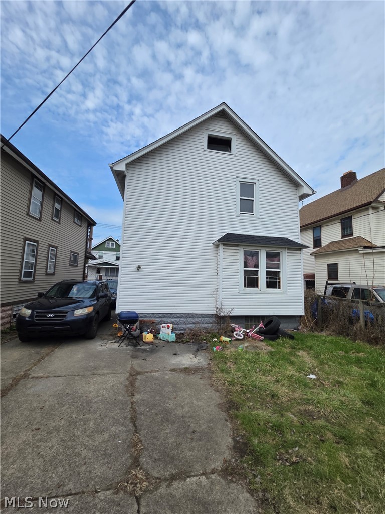 3395 W 91st Street Cleveland OH 44102