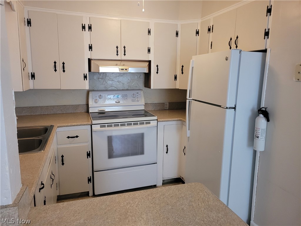 1231 Homedale Avenue NW Canton OH 44708