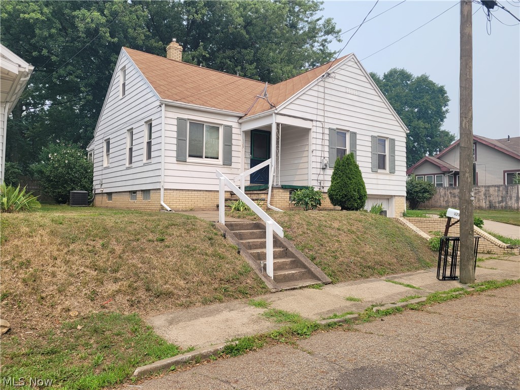 1231 Homedale Avenue NW Canton OH 44708