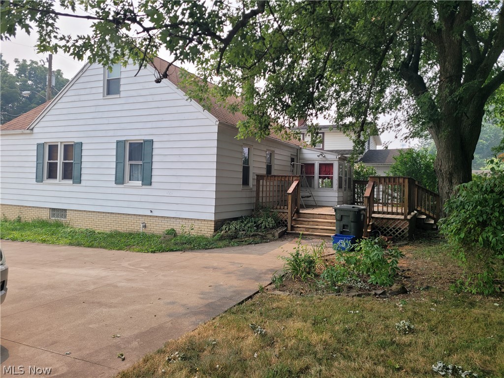 1231 Homedale Avenue NW Canton OH 44708