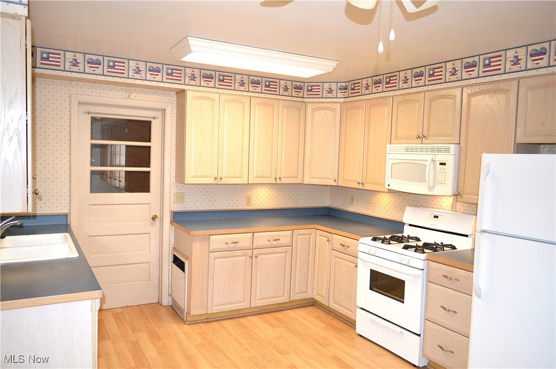 3715 Atlantic Avenue Ashtabula OH 44004