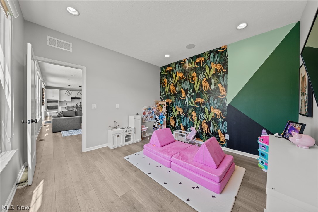 2262 Norton Place Avon OH 44011