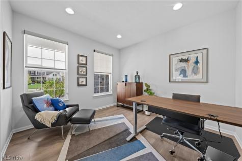 2262 Norton Place Avon OH 44011