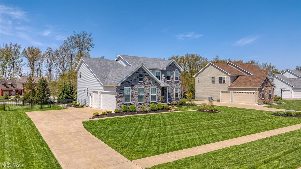 2262 Norton Place Avon OH 44011
